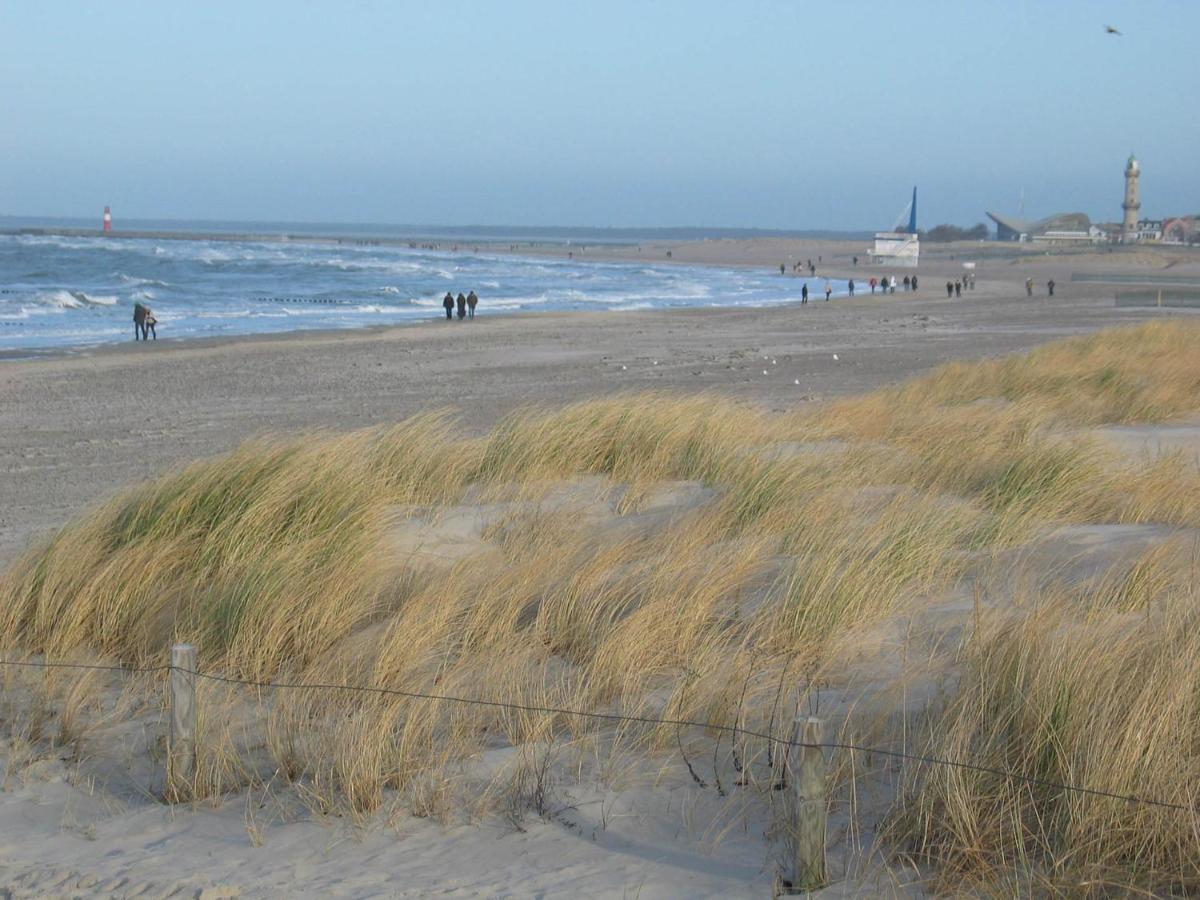 Meer Residenz Warnemuende Rostock Exterior photo
